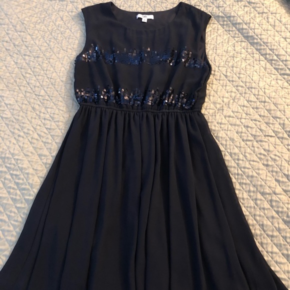 YA Los Angeles Little Black Dress. Sequin accents. Size L. - Picture 5 of 5